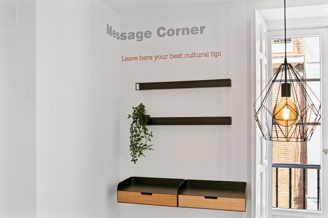 Refurnished One-Bedroom Las Letras Madrid Exterior photo