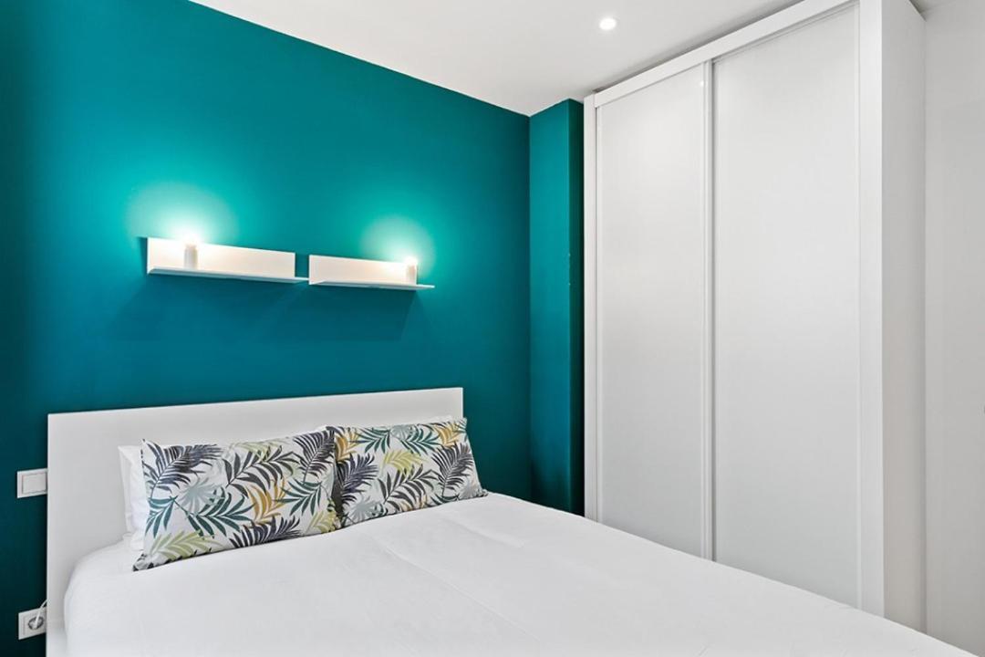 Refurnished One-Bedroom Las Letras Madrid Exterior photo